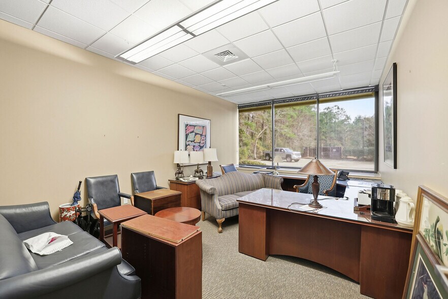 More Photos Of 68031 Capital Trace Row, Mandeville Office For Lease