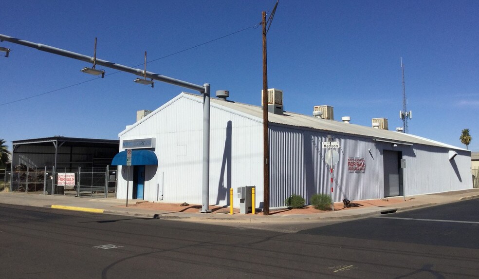 More Photos Of 4120 E Madison St, Phoenix Warehouse For Lease