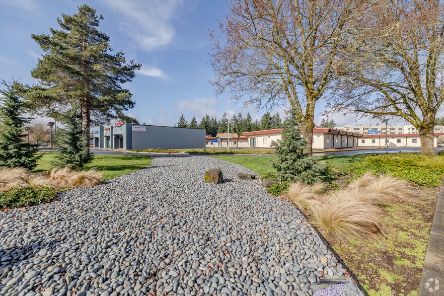 More Photos Of 206 & 210 Tumwater Blvd SW, Tumwater Unknown For Lease