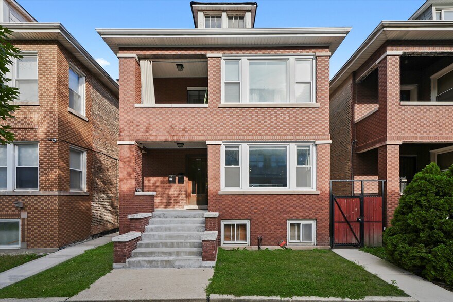 More Photos Of 6933 S Washtenaw Ave, Chicago Multifamily For Sale