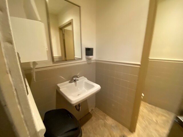 More Photos Of 800 Bathurst St, Toronto Medical For Sale