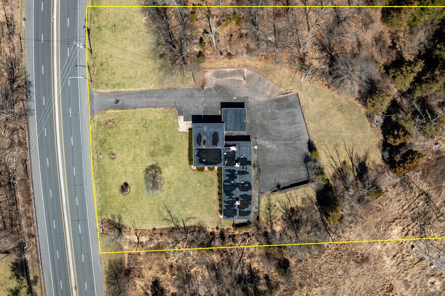 More Photos Of 64 Highway 202/31, Ringoes General Retail For Sale