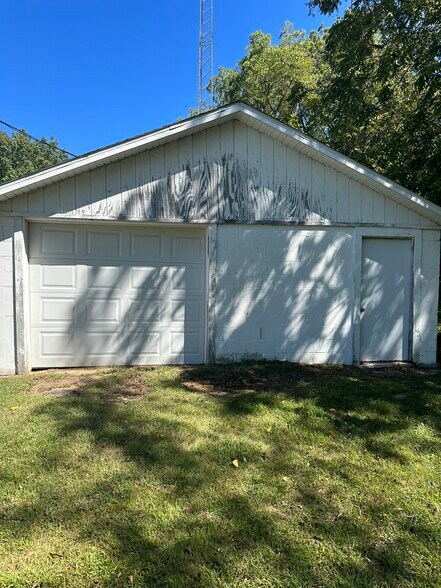 More Photos Of 6745 Johnson Rd, Michigan City Religious Facility For Lease