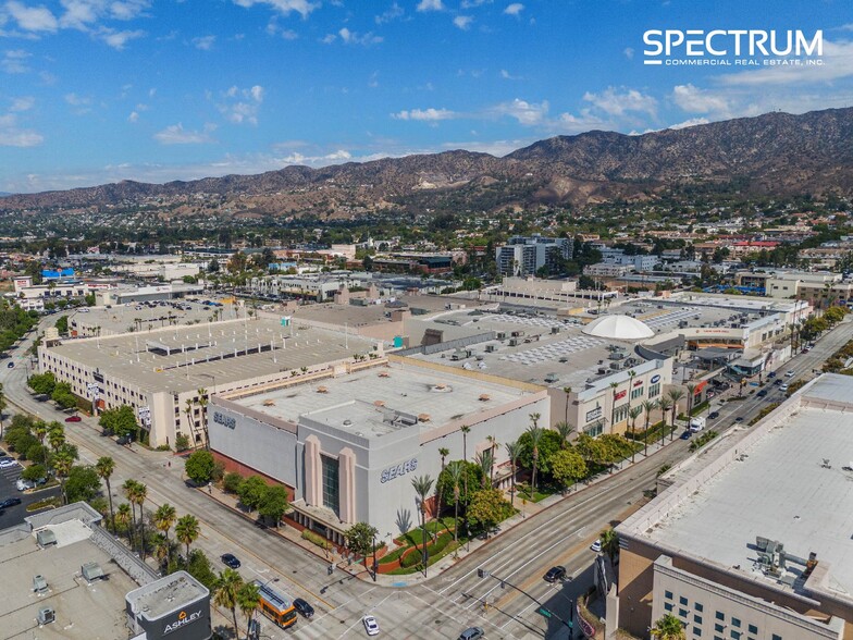 More Photos Of 130-140 N San Fernando Blvd, Burbank Storefront For Sale
