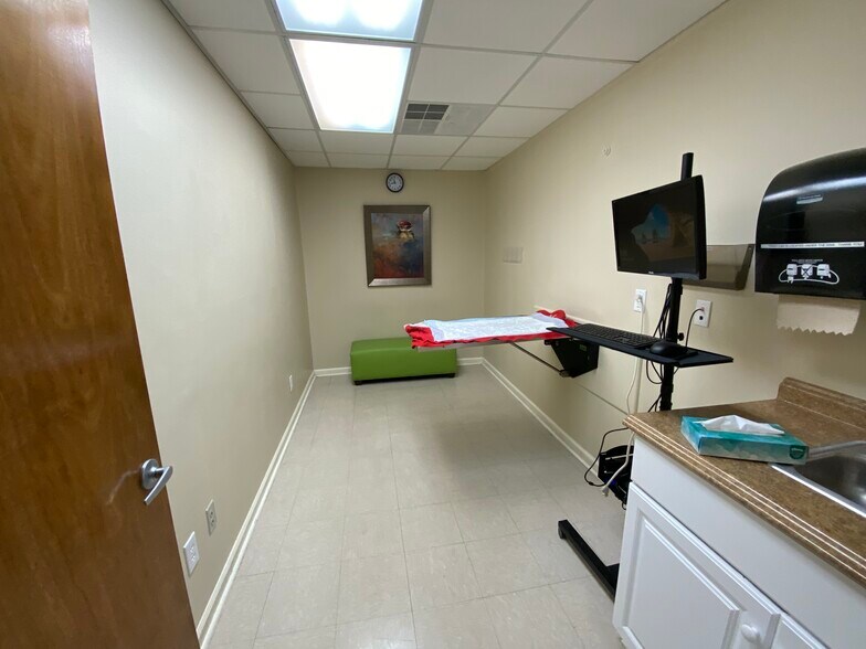 More Photos Of 3635 Sycamore Dairy Rd, Fayetteville Medical For Sale