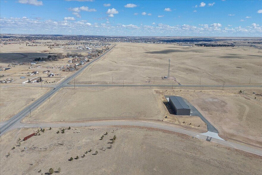 More Photos Of Mckinney Drive, Cheyenne Manufacturing For Lease