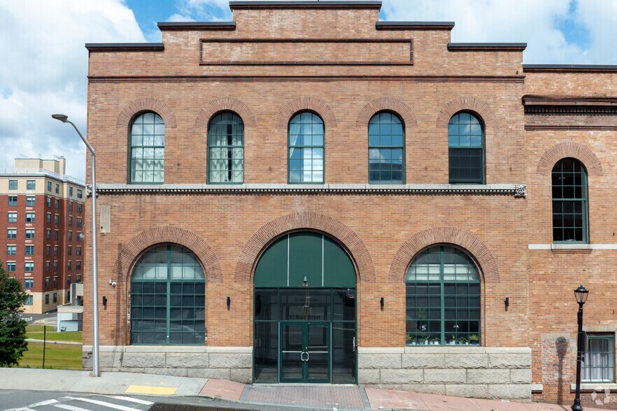 More Photos Of 92 Main St, Yonkers Apartments For Lease