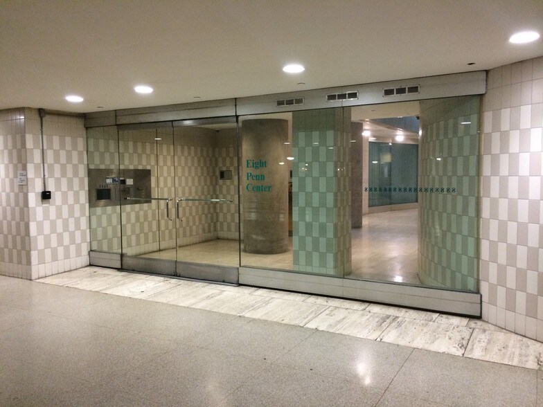 More Photos Of 1628 John F Kennedy Blvd, Philadelphia Office For Lease