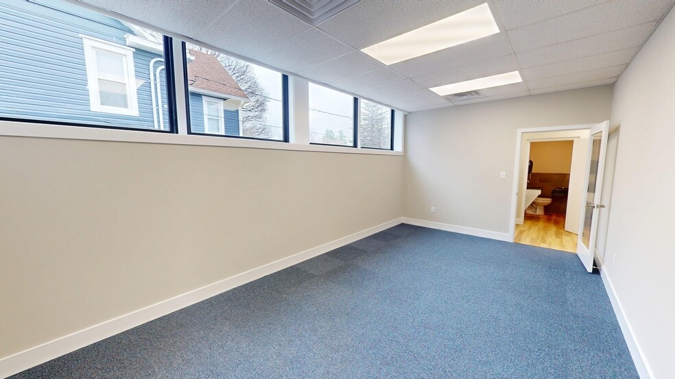 More Photos Of 13594 Monterey Ln, Blue Ridge Summit Office For Lease