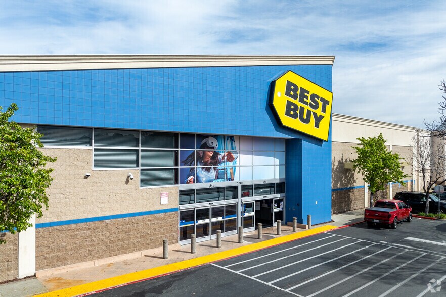 More Photos Of 3250 Buskirk Ave, Pleasant Hill Unknown For Sale