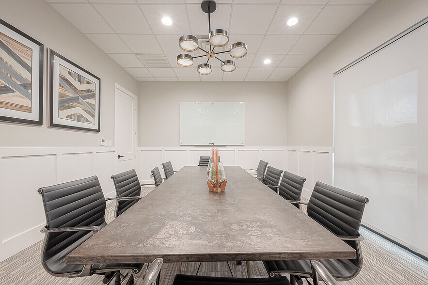 More Photos Of 23537 Kingsland Blvd, Katy Office For Sale