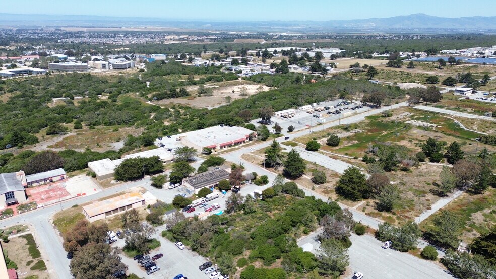 More Photos Of 2720 Colonel Durham st, Seaside Warehouse For Sale