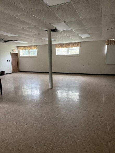 More Photos Of 15109 S Dillman St, Plainfield Religious Facility For Sale