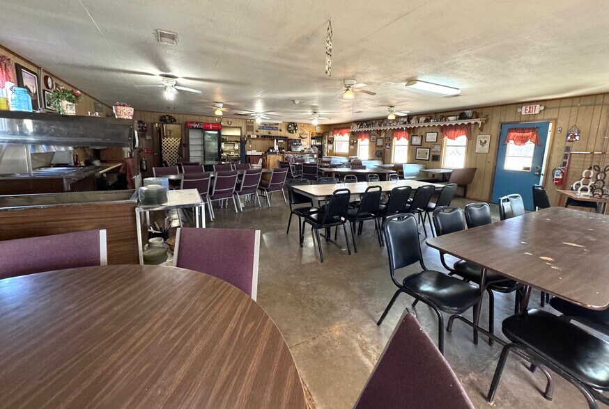 More Photos Of 11489 E Clarksville Rd, Marshall Restaurant For Sale
