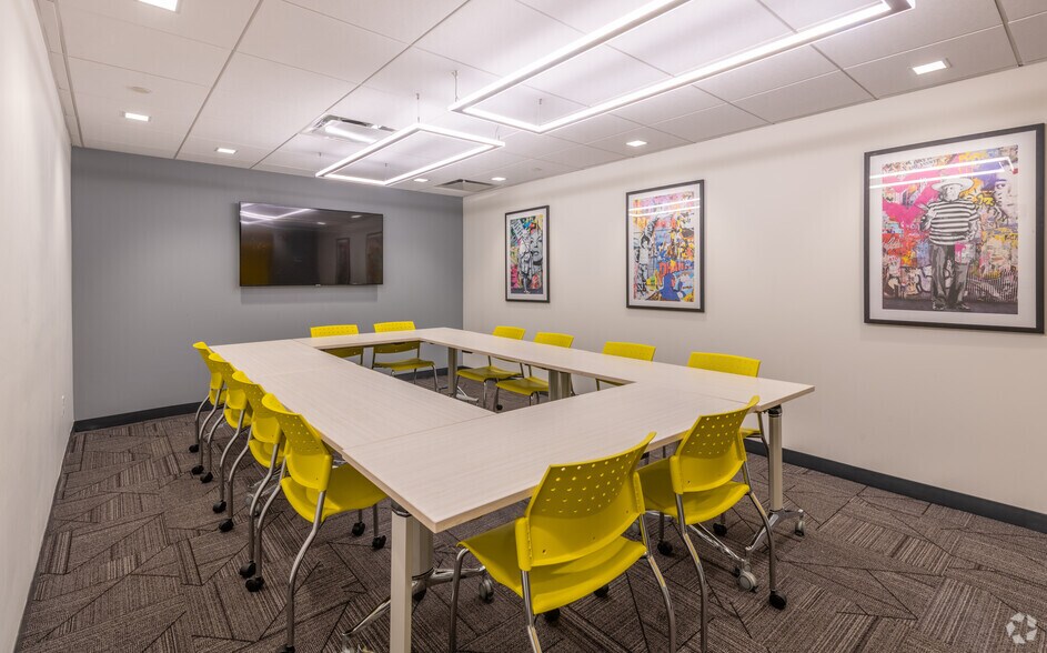 More Photos Of 15 Court Sq, Boston Office For Lease