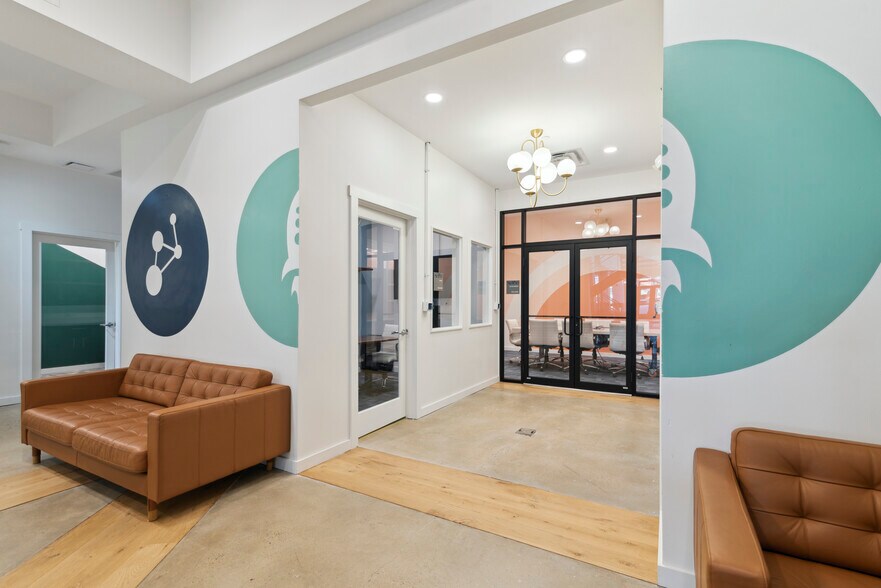 More Photos Of 4230 Main St, Philadelphia Restaurant For Sale