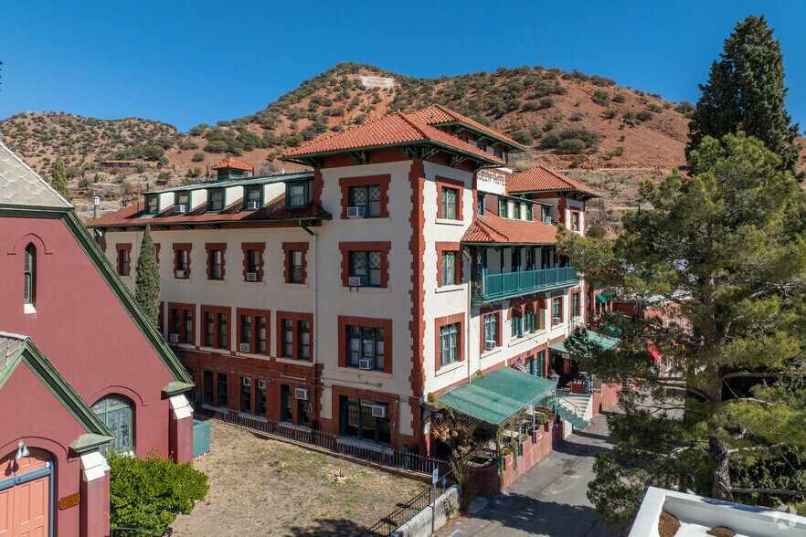 More Photos Of 11 Howell Ave, Bisbee Hotel For Sale