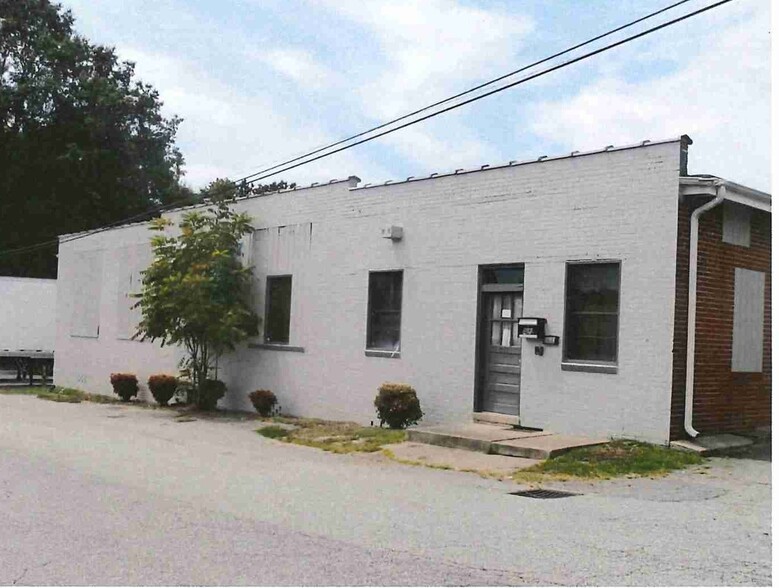 Primary Photo Of 277 N Park St, Asheboro Warehouse For Sale