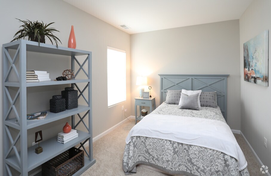 More Photos Of 100 Lara St, Manassas Park Apartments For Lease