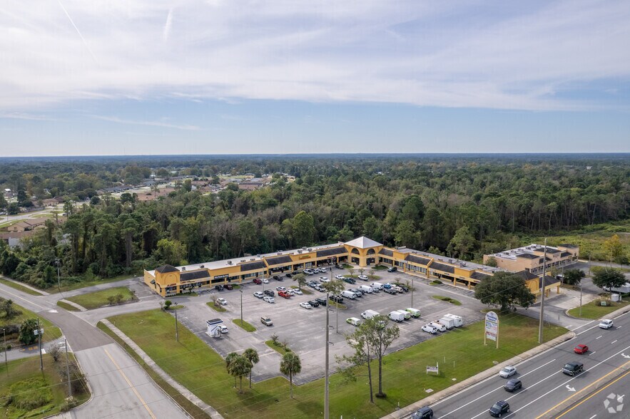 More Photos Of 1101 Blanding Blvd, Orange Park Storefront For Lease