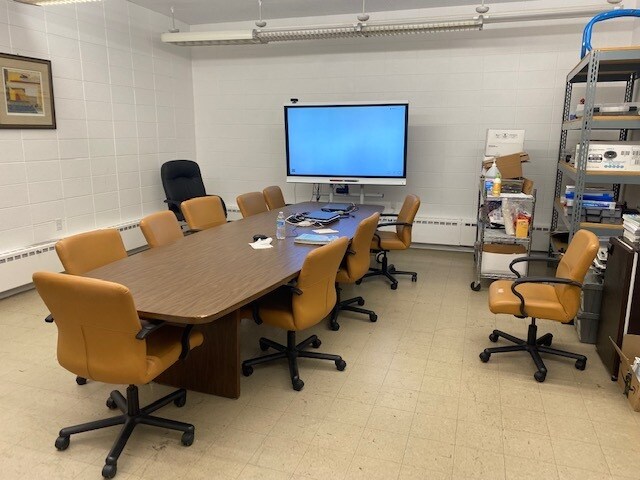 More Photos Of 401 Royalston Ave, Minneapolis Manufacturing For Lease