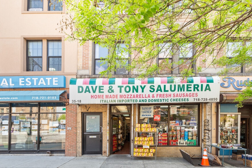Primary Photo Of 3518 30th Ave, Astoria Storefront For Lease