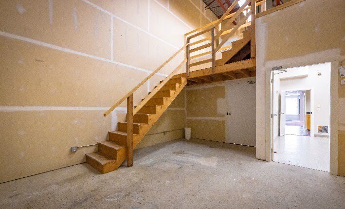 More Photos Of 3989 Henning Dr, Burnaby Research And Development For Sale