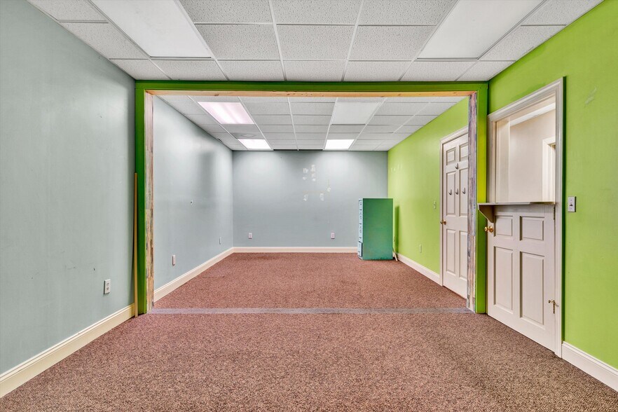 More Photos Of 180 Amt Tech Dr, Rocky Mount Medical For Sale