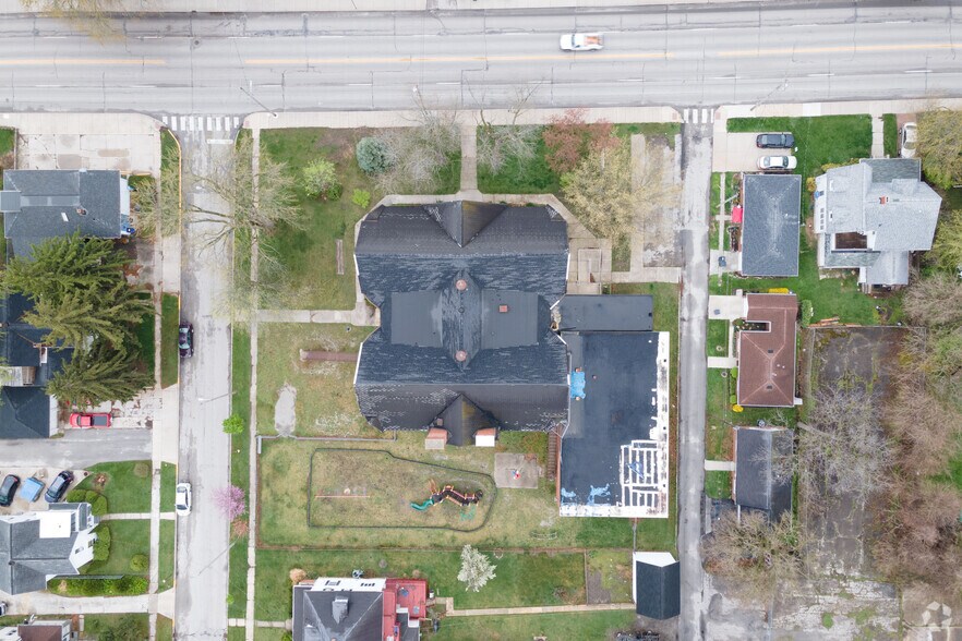 More Photos Of 437 S Main St, Bowling Green Schools For Sale