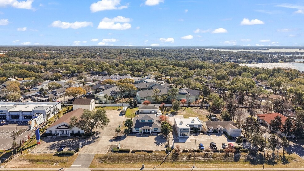 More Photos Of 18610 US Highway 441, Mount Dora Office For Lease