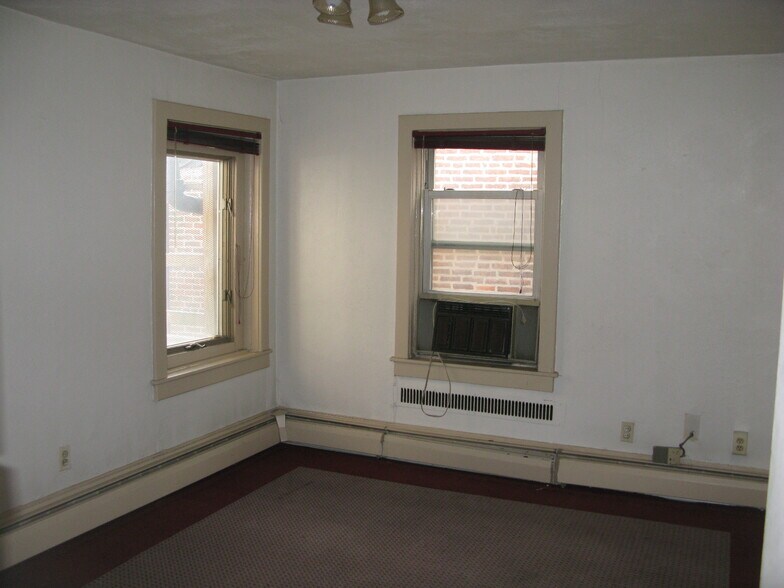 More Photos Of 226 W State St, Trenton Medical For Sale