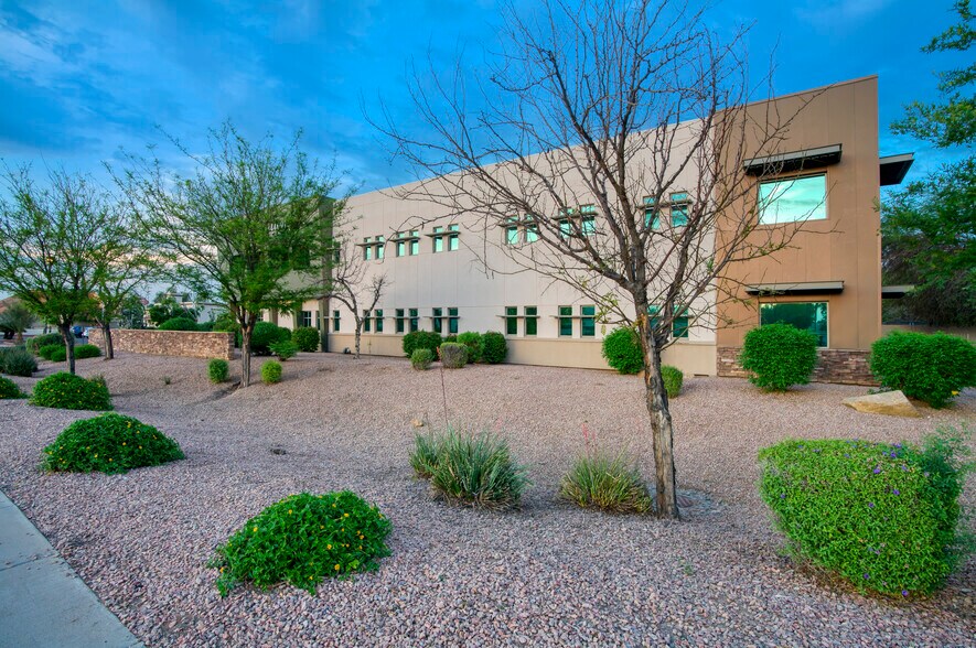 More Photos Of 6301 S McClintock Dr, Tempe Medical For Lease