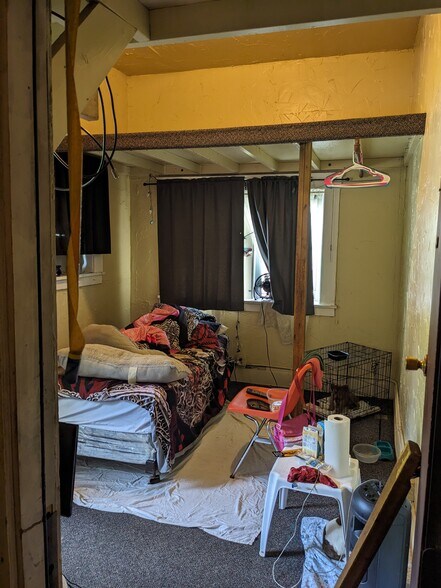 More Photos Of 576 E 152nd St, Cleveland Apartments For Sale