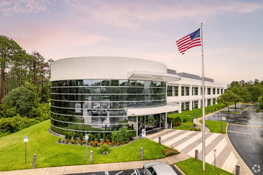Primary Photo Of 12650 Ingenuity Dr, Orlando Office Residential For Lease