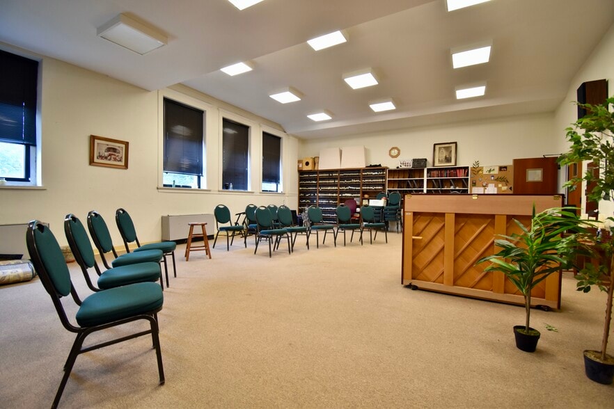More Photos Of 145 Capital Ave NE, Battle Creek Religious Facility For Sale