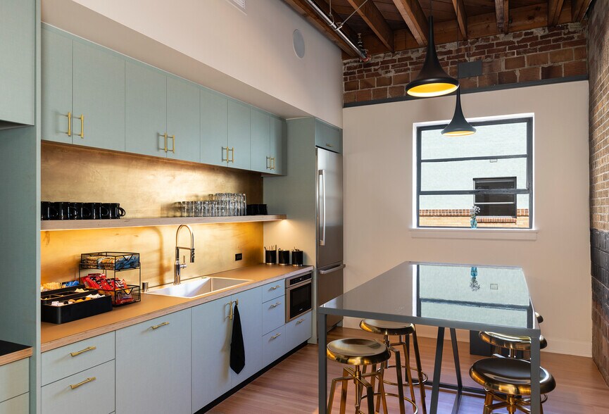 More Photos Of 2800 1st Ave, Seattle Coworking Space