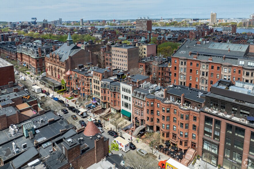 More Photos Of 157-159 Newbury St, Boston Apartments For Sale