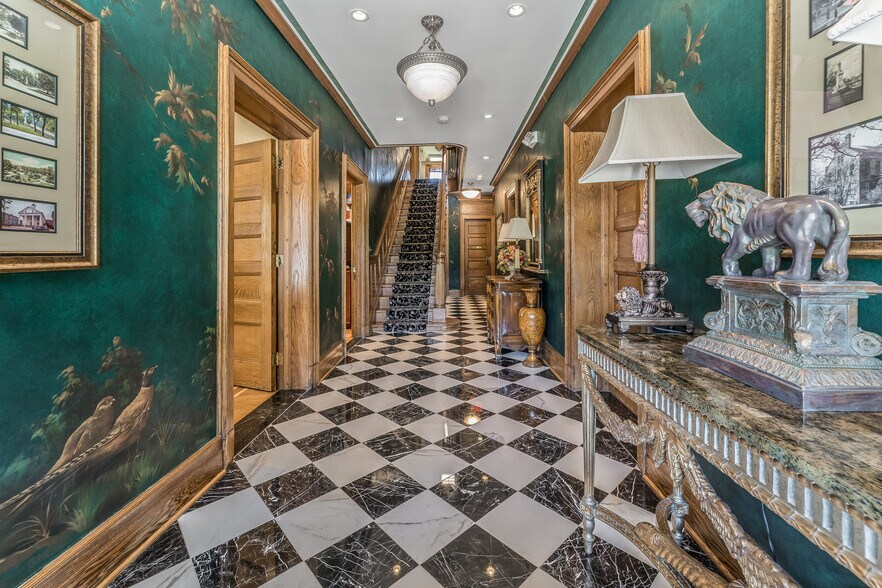 More Photos Of 1 Main St, Flemington Office For Sale