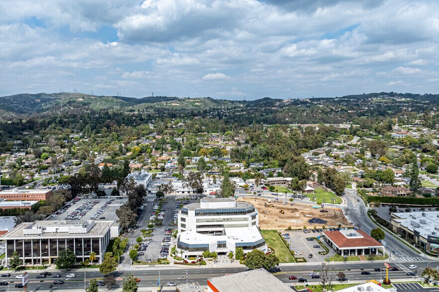 More Photos Of 15141 Whittier Blvd, Whittier Medical For Lease