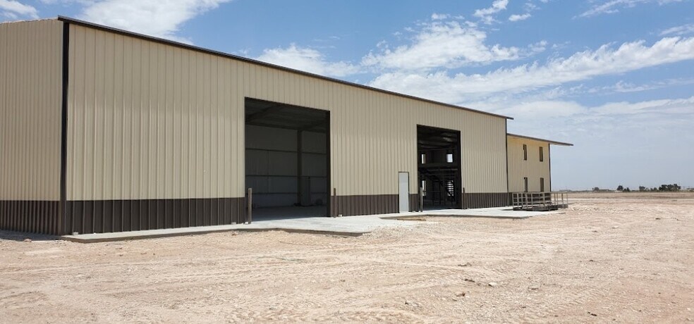 More Photos Of 16571 W Basin S, Odessa Warehouse For Sale