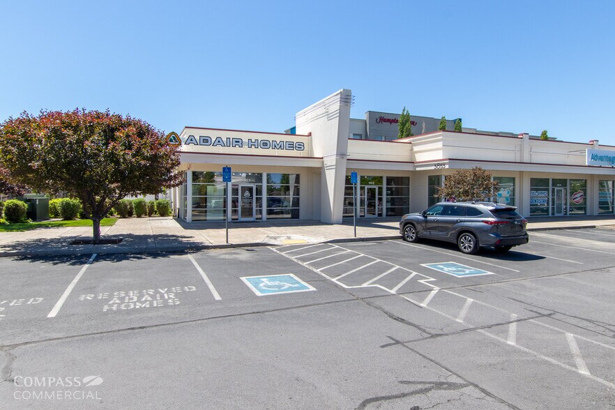 More Photos Of 3835 SW 21st St, Redmond Unknown For Lease