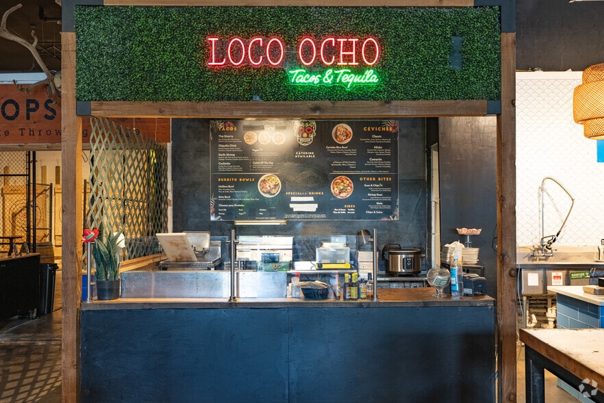 More Photos Of 115 NW 6th St, Fort Lauderdale General Retail For Lease