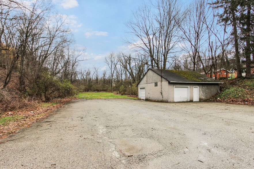 More Photos Of 4351 Old William Penn Hwy, Monroeville General Retail For Sale