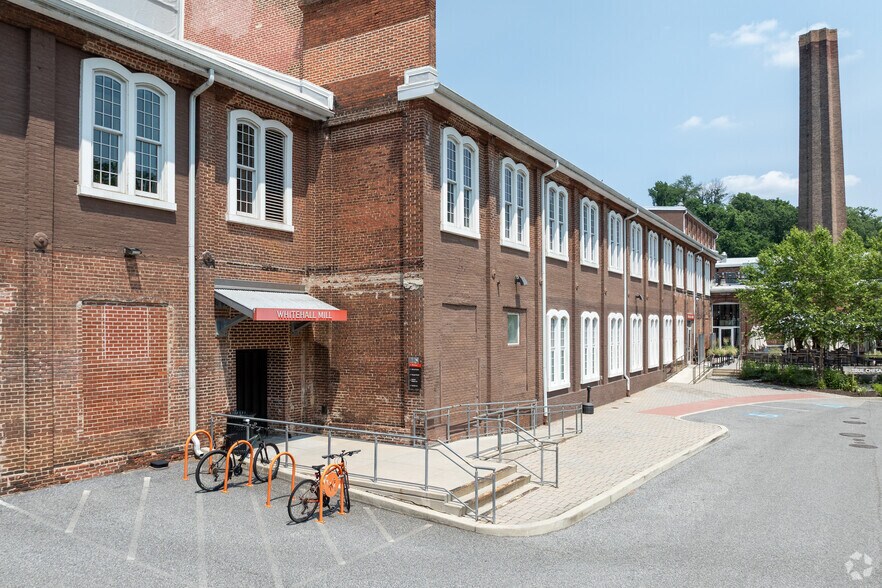 More Photos Of 3300 Clipper Mill Rd, Baltimore Apartments For Lease