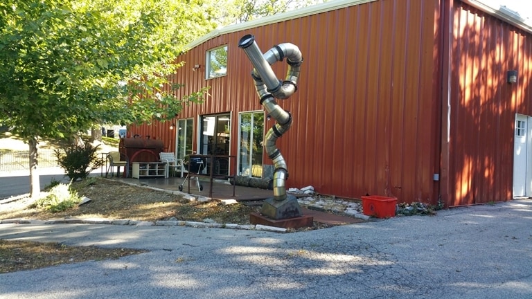 Primary Photo Of 9 Hanna Ln, Beacon Warehouse For Lease