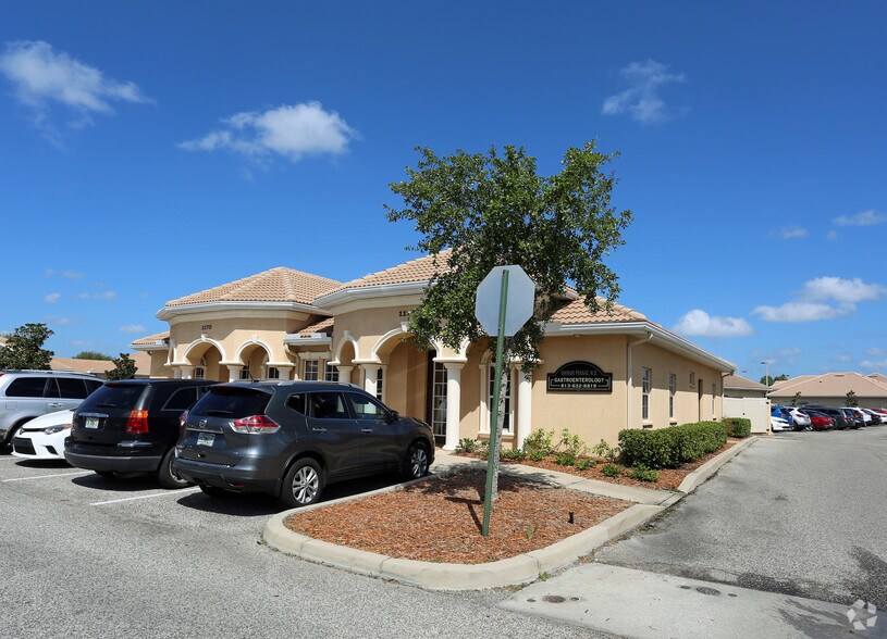 Primary Photo Of 1170-1172 Nikki View Dr, Brandon Medical For Lease