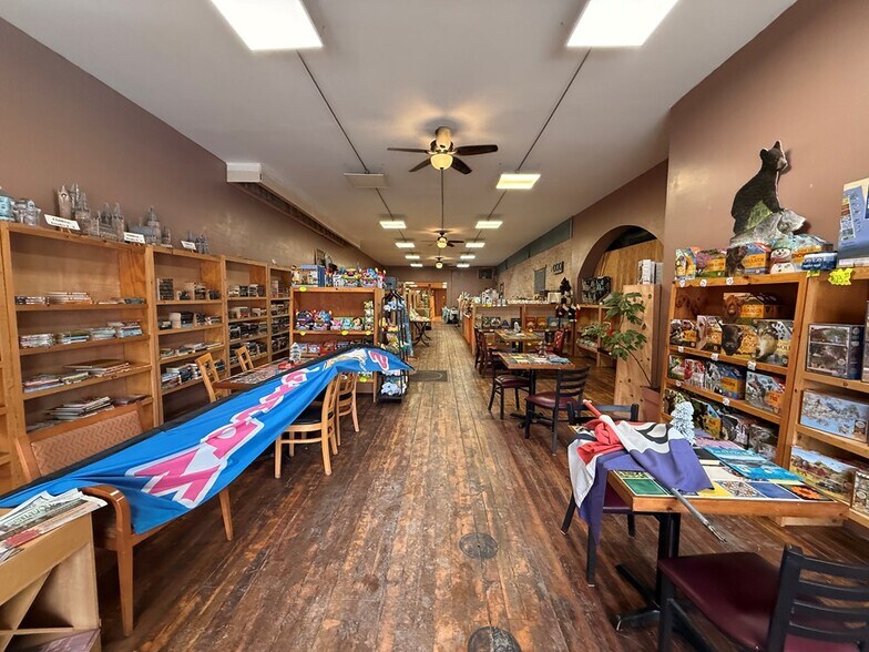 More Photos Of 130 W Main St, Westfield Flex For Sale