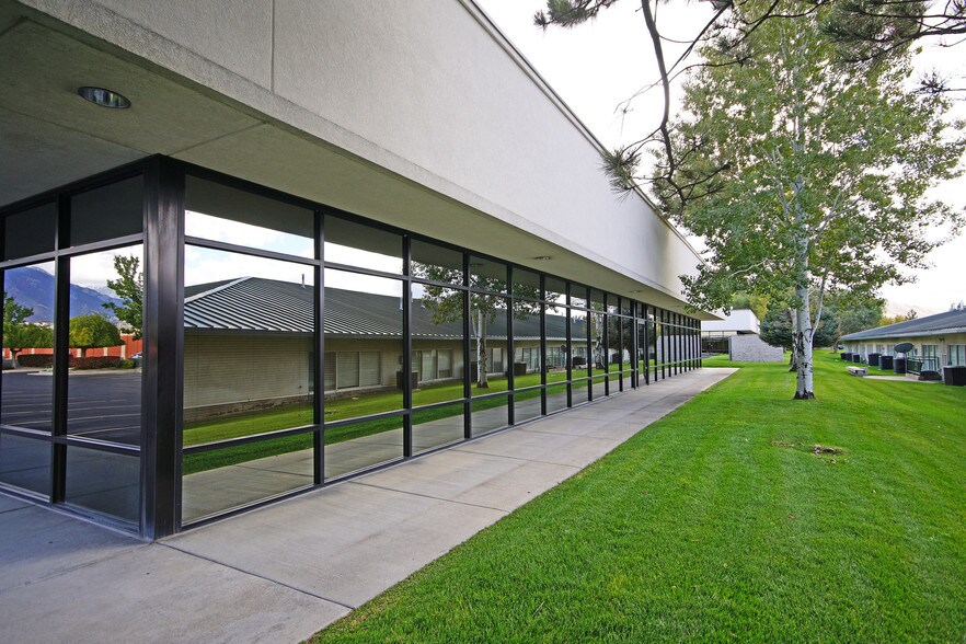 More Photos Of 405 E 12450 S, Draper Office For Lease