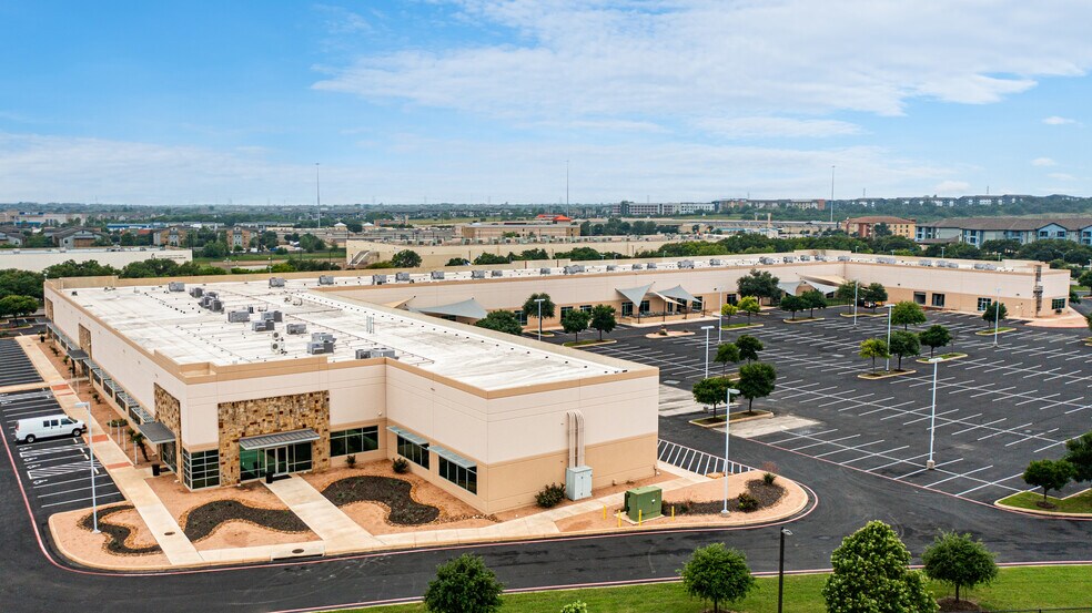 More Photos Of 654 Richland Hills Dr, San Antonio Light Distribution For Lease