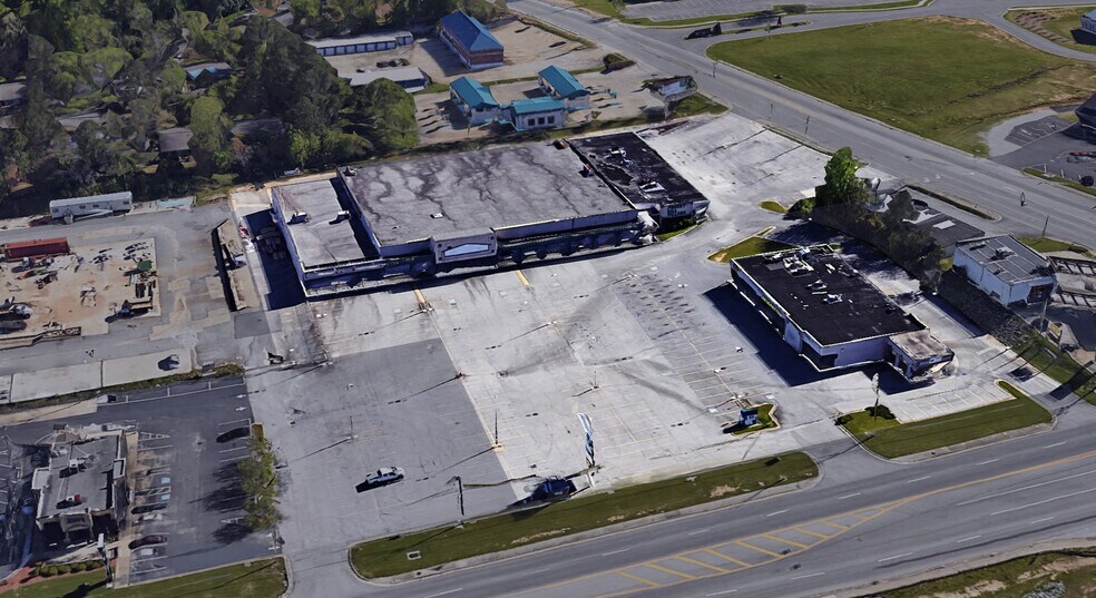 More Photos Of , Macon-Bibb General Retail For Sale